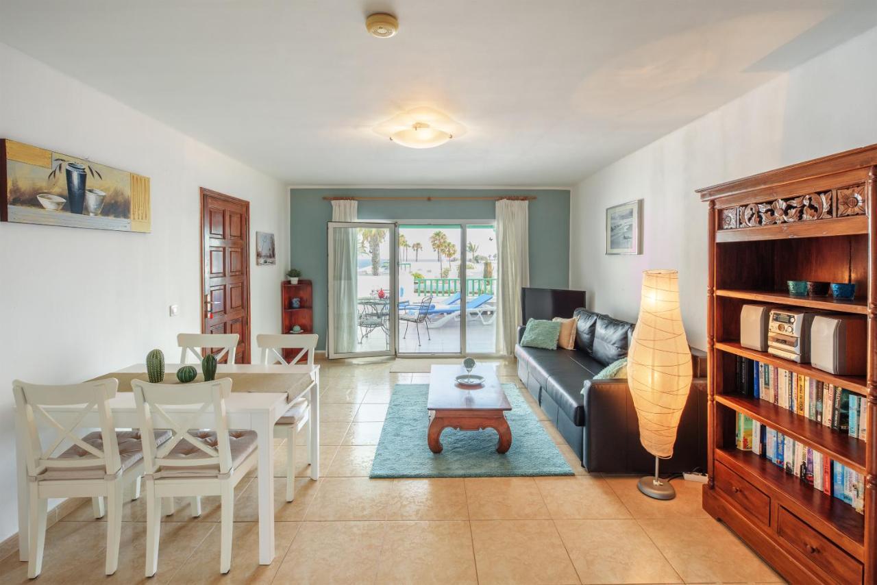 Lanzahost Apartamento Larimar Costa Teguise Exteriör bild